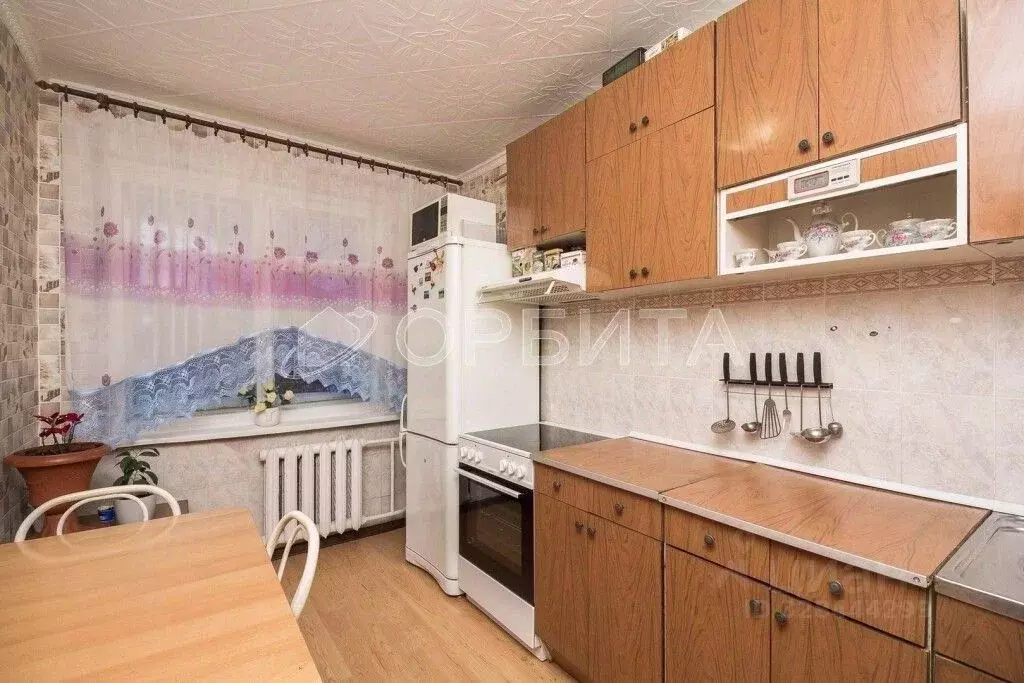 3-к кв. Тюменская область, Тюмень ул. Федюнинского, 5 (64.0 м) - Фото 1