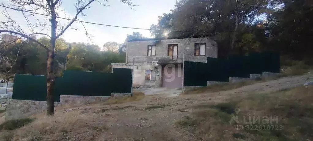 Дом в Крым, Ялта муниципальный округ, Гаспра пгт ул. Горького, 16 (101 ... - Фото 1