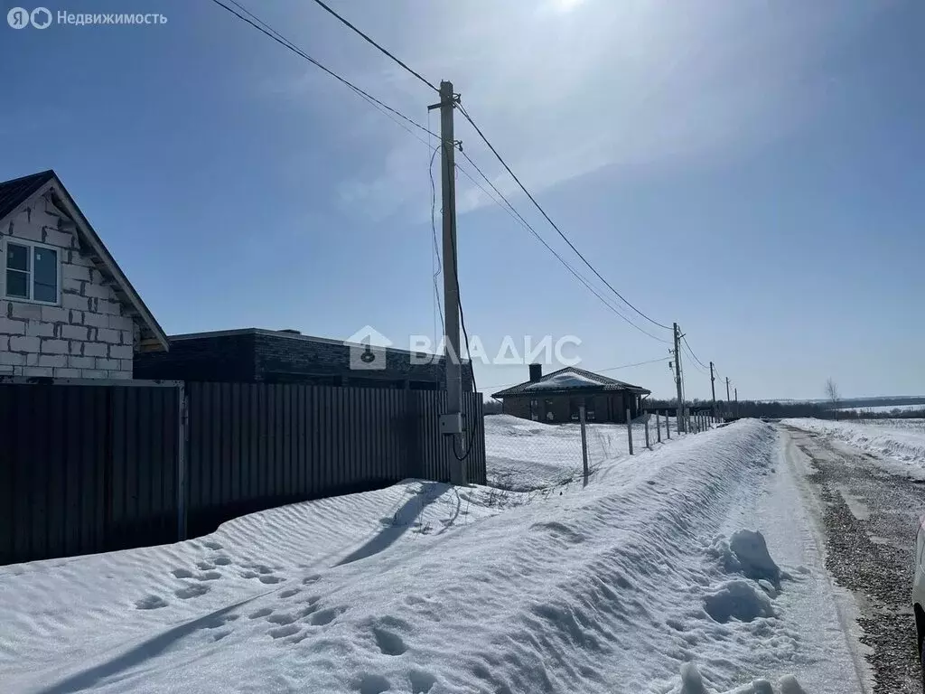 Участок в село Узуново, микрорайон Школьный (12 м) - Фото 1