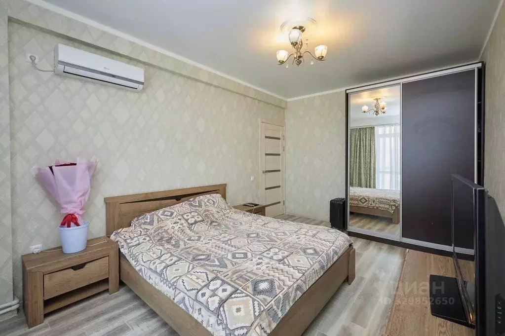 1-к кв. Севастополь просп. Октябрьской Революции, 48 (41.0 м) - Фото 1