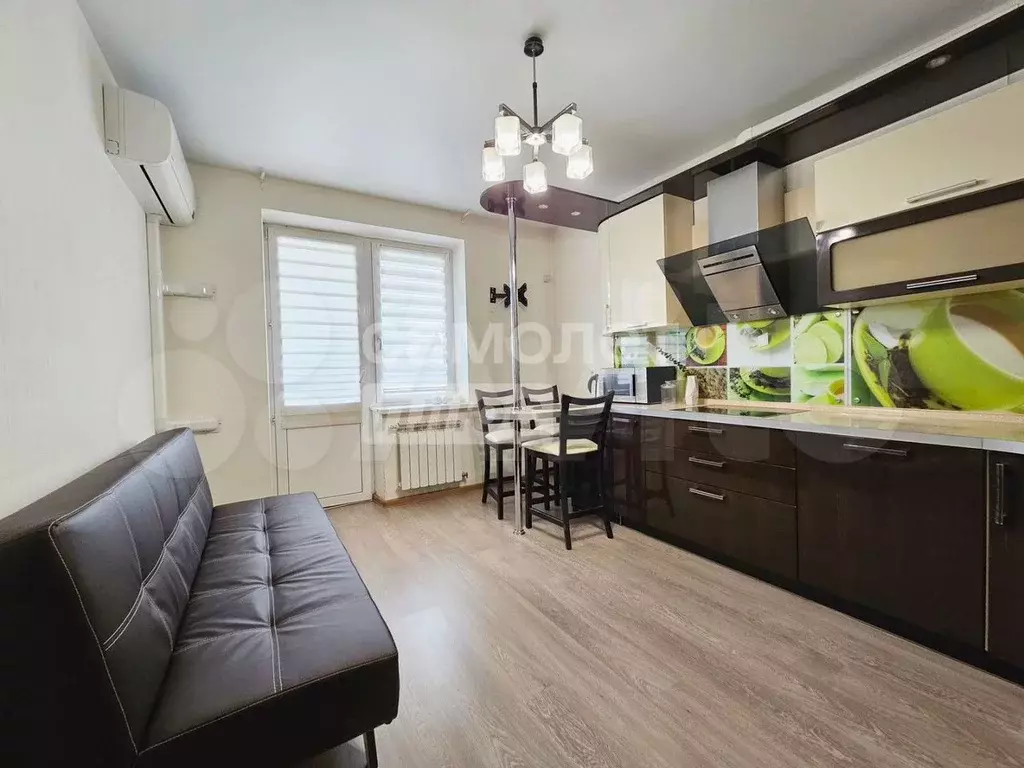 1-к. квартира, 50 м, 10/16 эт. - Фото 1