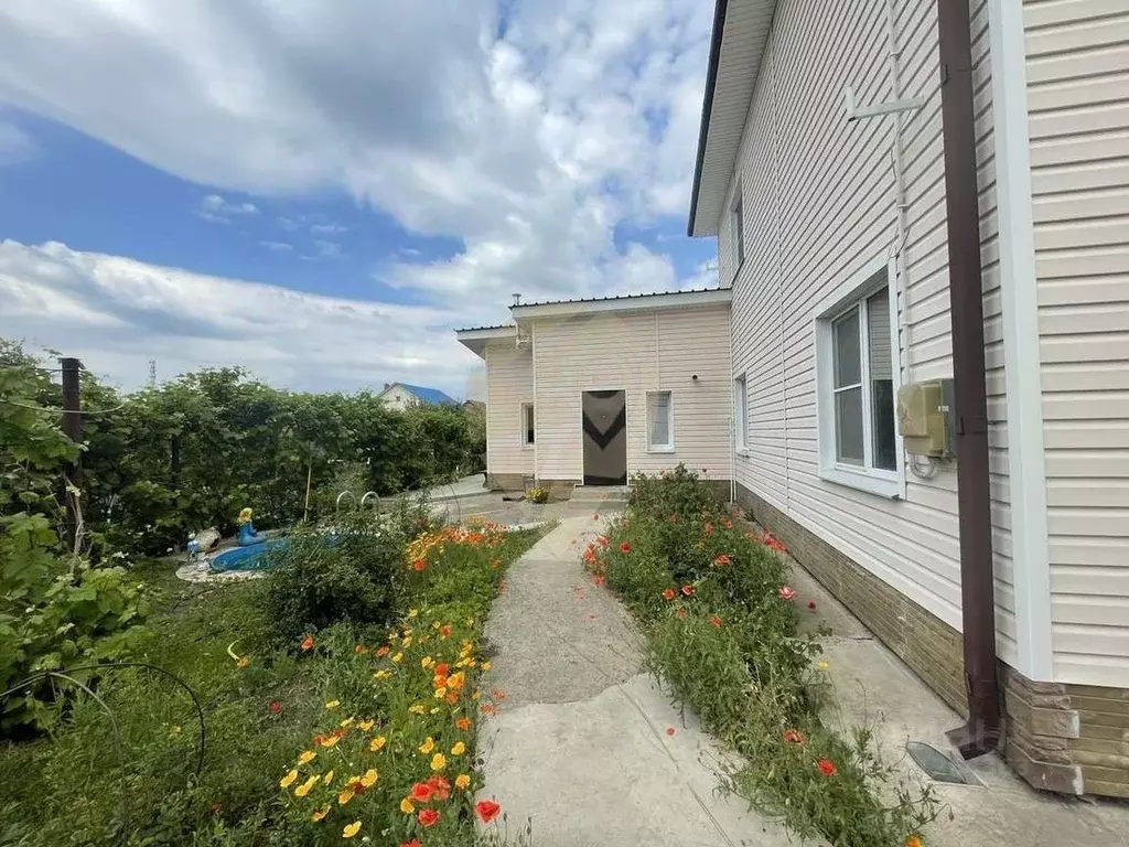 Дом в Белгородская область, Старый Оскол ул. Сталеваров (139 м) - Фото 1
