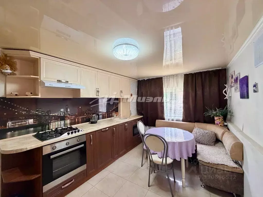 3-к кв. Крым, Симферополь ул. Генерала Яременко, 4 (56.0 м) - Фото 1
