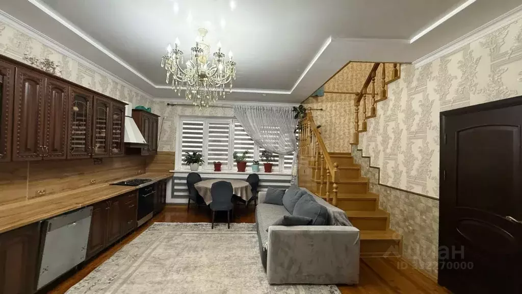 Дом в Дагестан, Махачкала ул. Колышкина, 7 (150 м) - Фото 1