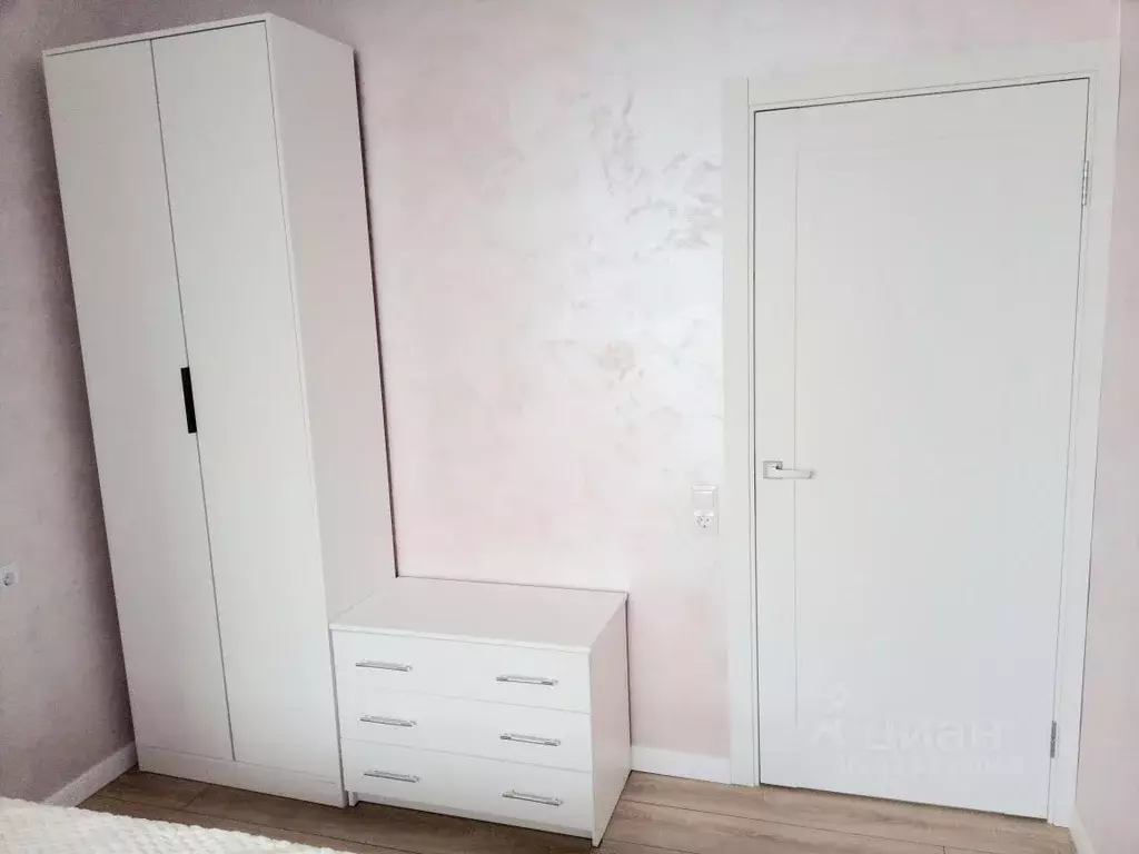 1-к кв. Ростовская область, Ростов-на-Дону ул. Ларина, 45с7 (42.0 м) - Фото 2