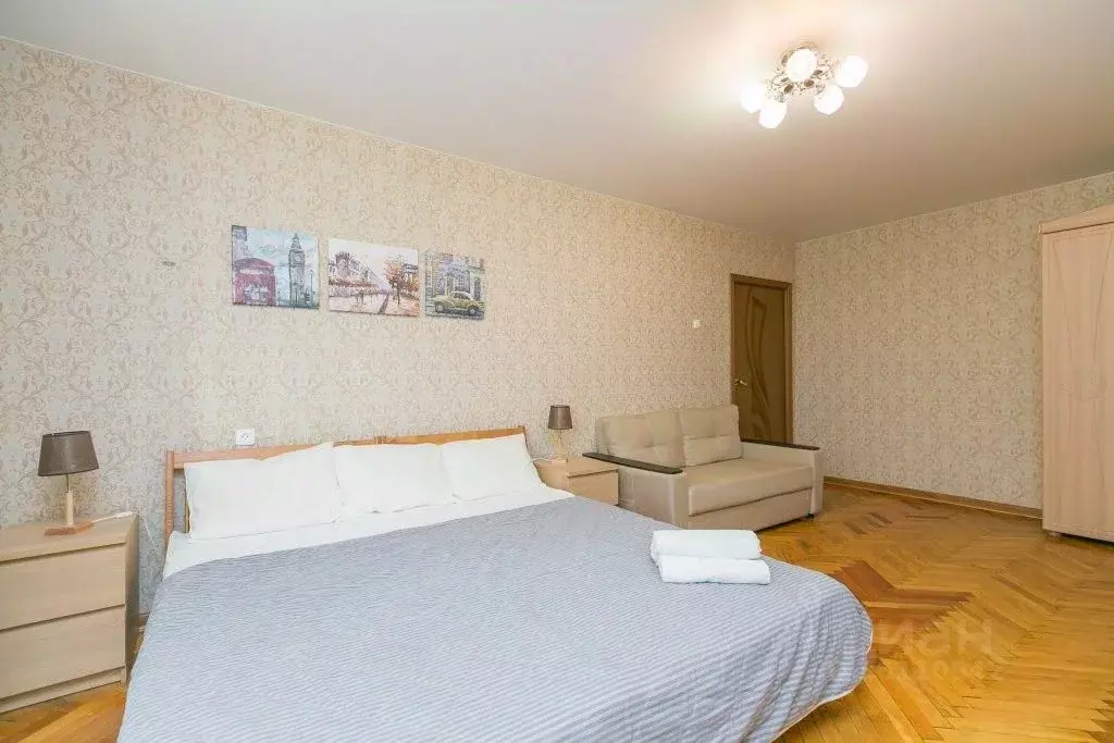 2-к кв. Санкт-Петербург ул. Черняховского, 16/5 (67.0 м) - Фото 1