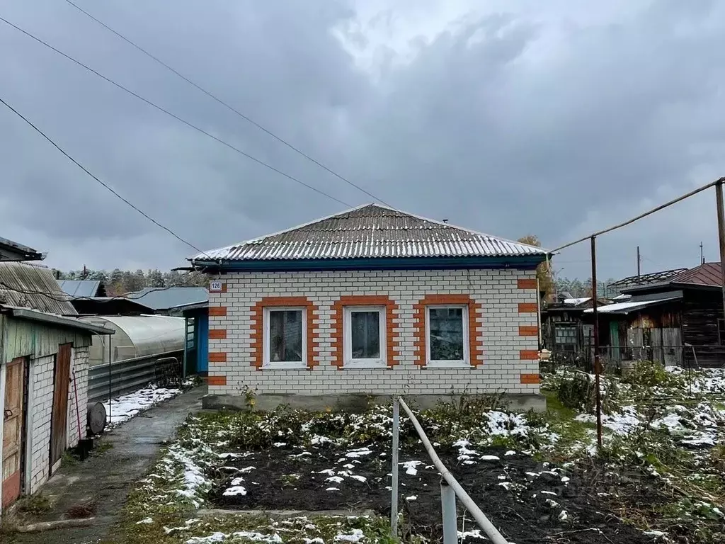 Дом в Алтайский край, Барнаул Семипалатинская ул., 126 (43 м) - Фото 1