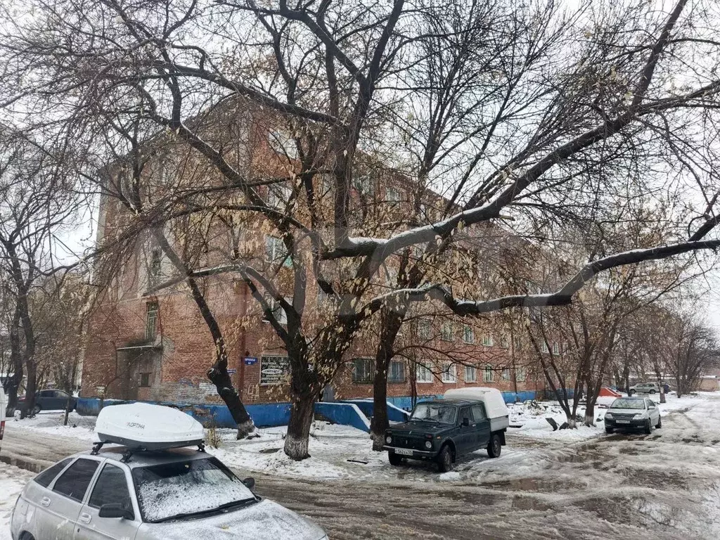 Комната Омская область, Омск просп. Королева, 4А (15.1 м) - Фото 0