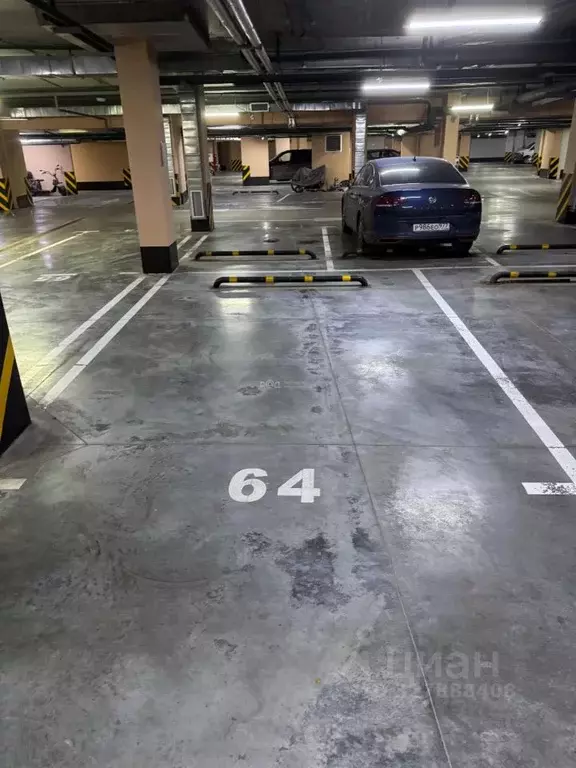 Гараж в Московская область, Красногорск Парковая ул., 8 (18 м) - Фото 1