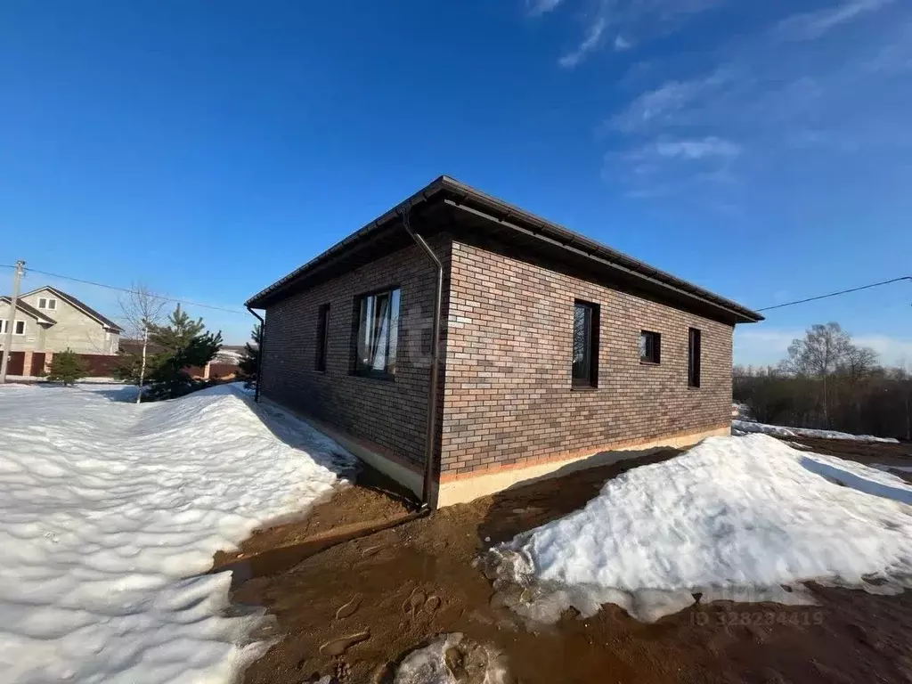 Дом в Калужская область, Калуга городской округ, д. Груздово 38 (105 ... - Фото 1