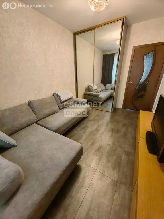 3-комнатная квартира: Омск, 21-я Амурская улица, 43 (67.2 м) - Фото 2