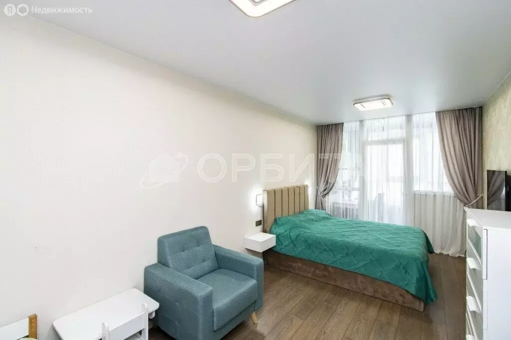 1-комнатная квартира: Тюмень, улица Мельникайте, 32к2 (55 м) - Фото 2