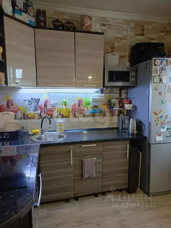 2-к кв. Саха (Якутия), Якутск ул. Билибина, 42/6 (51.0 м) - Фото 1