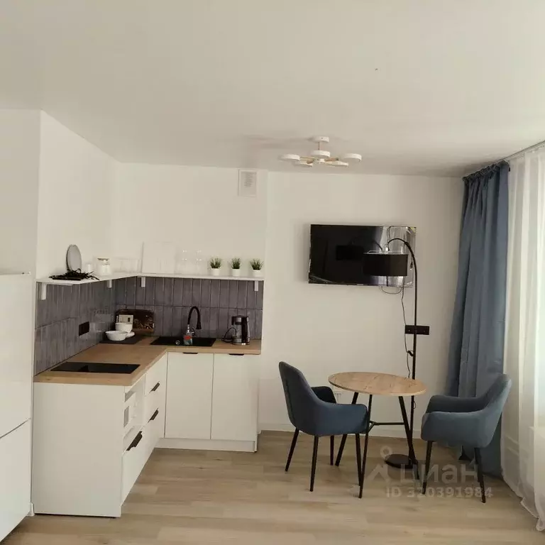 Студия Красноярский край, Красноярск Караульная ул., 40 (34.0 м) - Фото 1