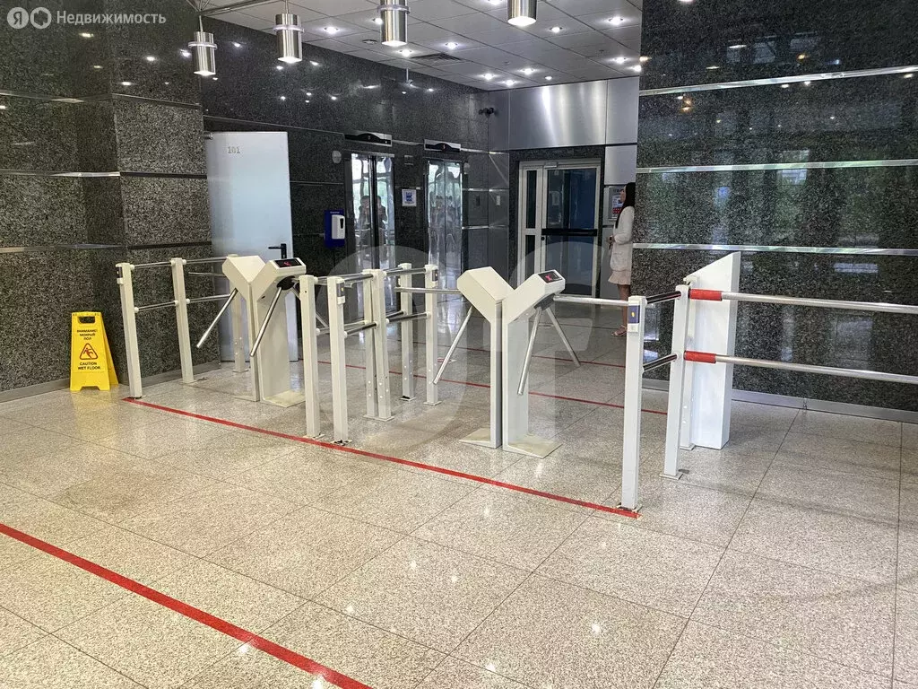 Офис (244 м) - Фото 1