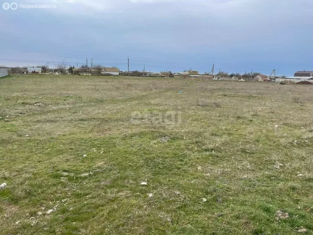 Участок в Сакский район, Суворовское сельское поселение, село Великое, ... - Фото 0