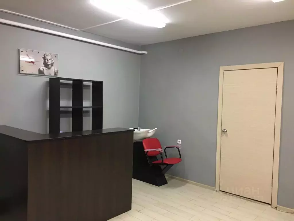 Помещение свободного назначения в Саха (Якутия), Якутск ул. Халтурина, ... - Фото 2