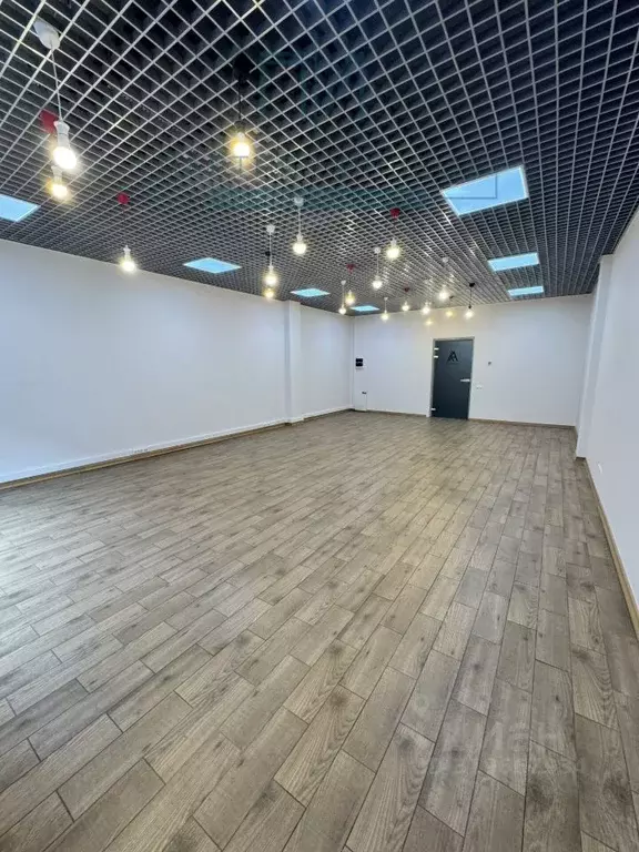 Офис в Свердловская область, Екатеринбург ул. Ткачей, 25 (60 м) - Фото 1