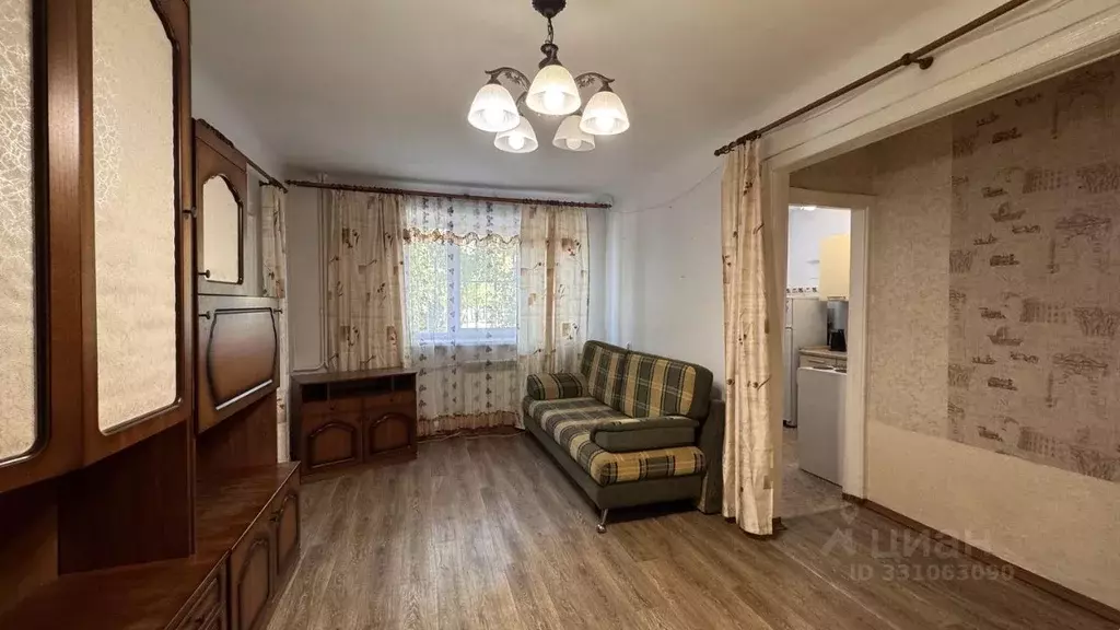 3-к кв. Бурятия, Улан-Удэ Геологическая ул., 30 (52.7 м) - Фото 1