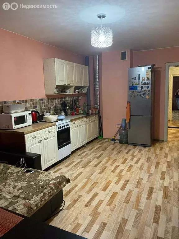 3-комнатная квартира: Краснодар, Восточно-Кругликовская улица, 48/1 ... - Фото 0