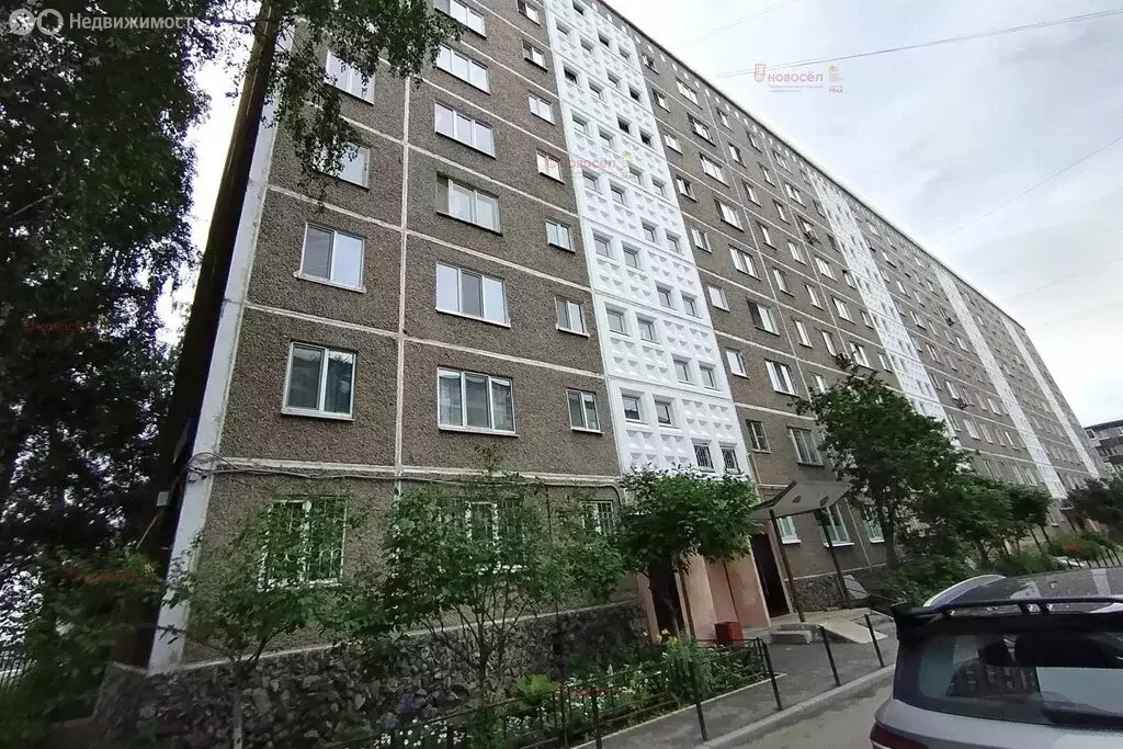 3-комнатная квартира: Екатеринбург, Теплоходный проезд, 5 (64 м) - Фото 1