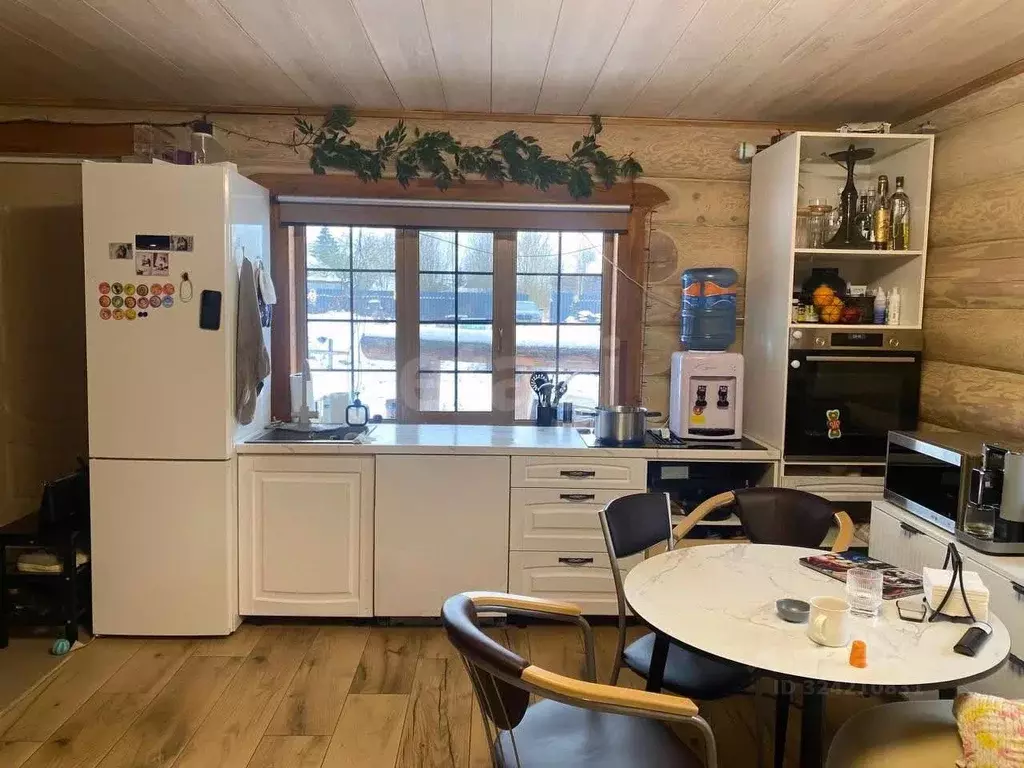 Дом в Ленинградская область, Тосненский район, Красный Бор пгт ул. ... - Фото 1