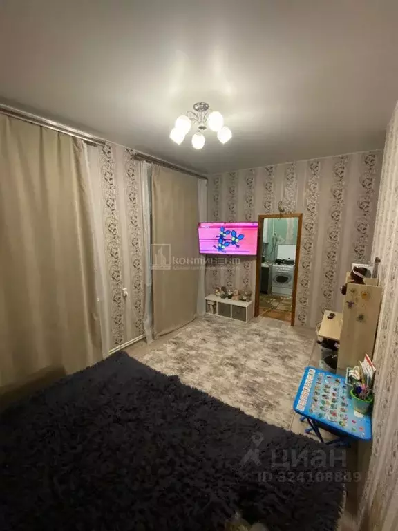 2-к кв. Владимирская область, Гусь-Хрустальный ул. Революции, 20 (31.0 ... - Фото 1