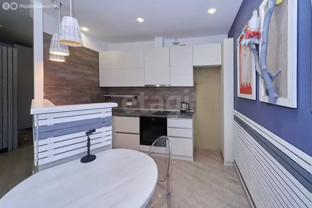 3-комнатная квартира: Кемерово, жилой район Лесная Поляна, Осенний ... - Фото 1