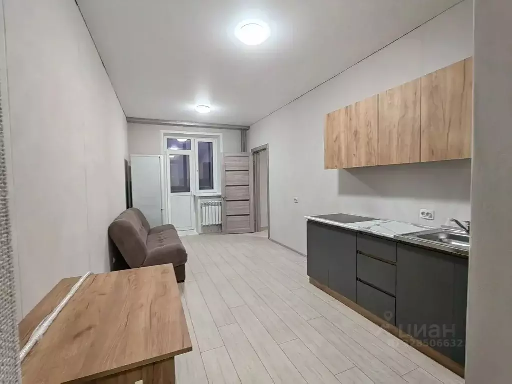 2-к кв. Хакасия, Абакан ул. Богдана Хмельницкого, 242 (41.9 м) - Фото 1