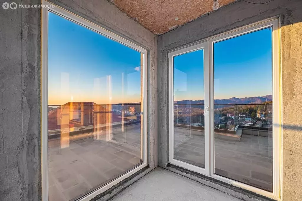 Дом в Сочи, посёлок Мамайский Перевал, Тамбовский переулок, 18 (340 м) - Фото 1