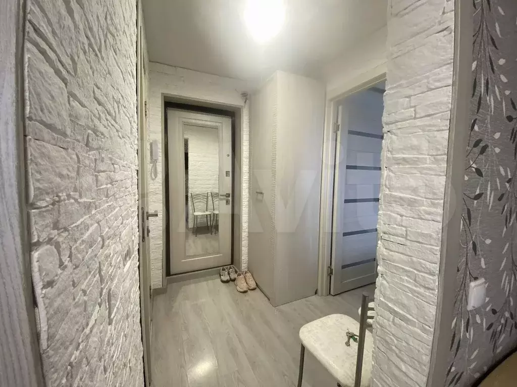 1-к. квартира, 27,6 м, 5/5 эт. - Фото 0