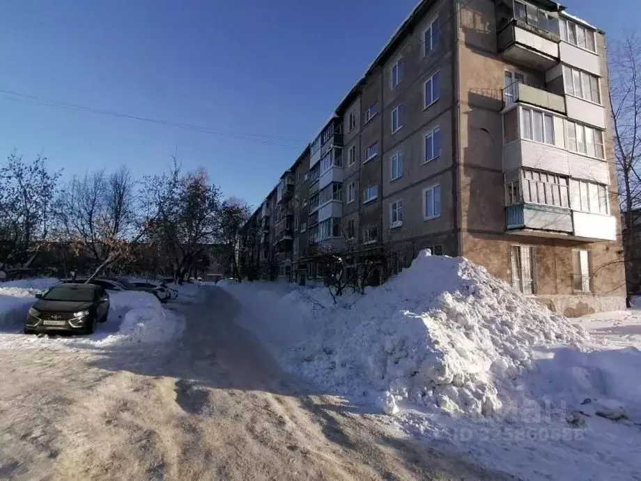 2-к кв. Пермский край, Березники ул. 30 лет Победы, 45 (46.0 м) - Фото 1