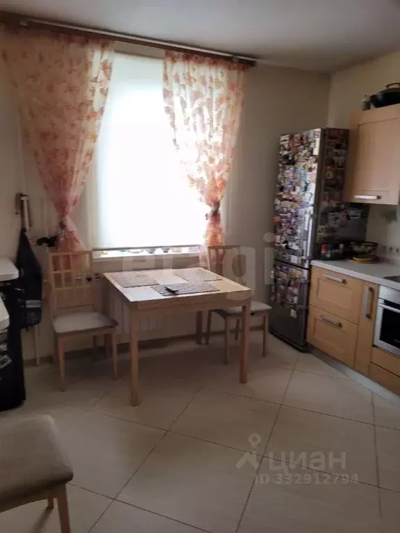 3-к кв. Санкт-Петербург ул. Сантьяго-де-Куба, 4к3 (83.4 м) - Фото 1
