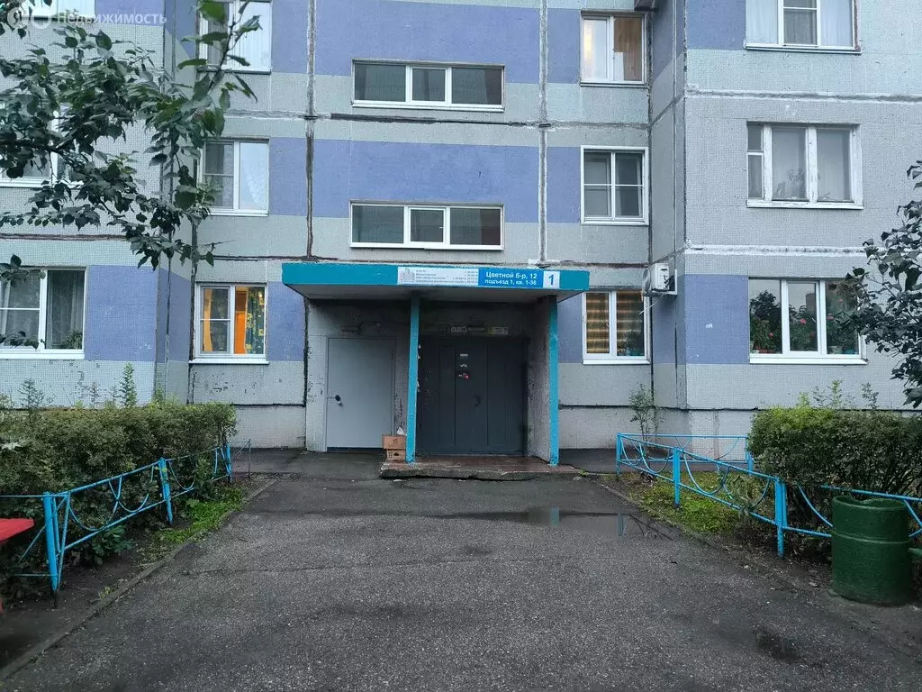 1-комнатная квартира: Тольятти, 16-й квартал, Цветной бульвар, 12 ... - Фото 0