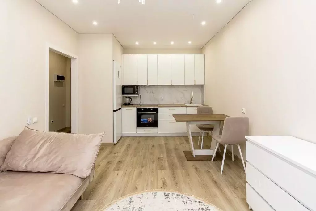 1-к кв. Тюменская область, Тюмень ул. Краснооктябрьская, 14к2 (38.4 м) - Фото 1