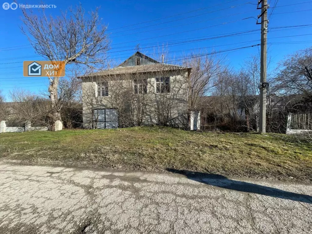 Дом в Лечебное, улица Гагарина, 8 (233.3 м) - Фото 1