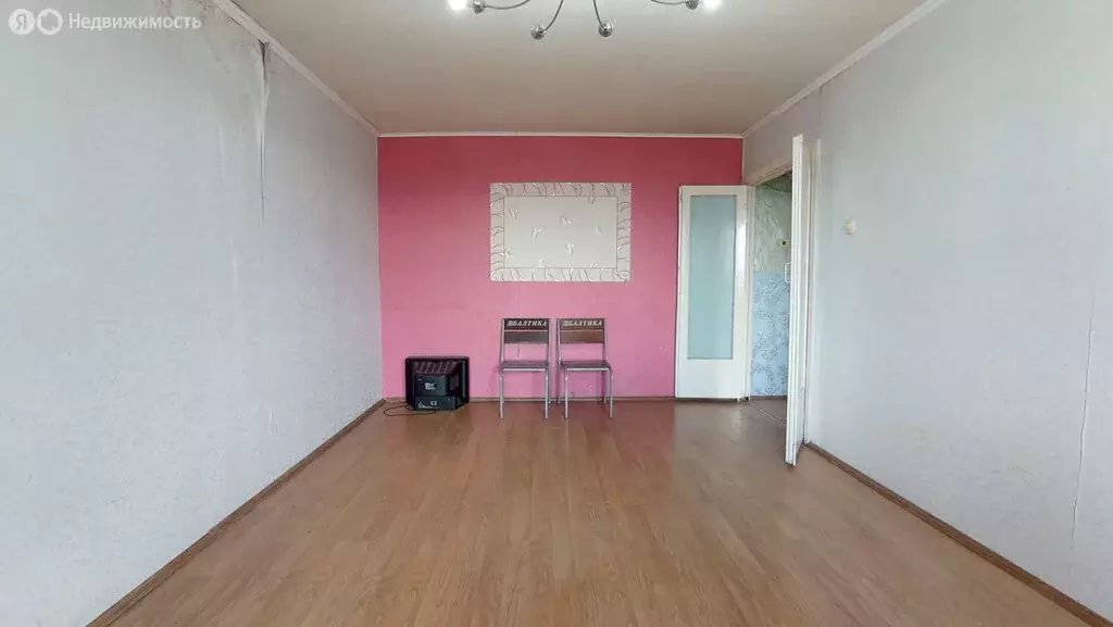 2-комнатная квартира: Екатеринбург, улица Бебеля, 158 (48.1 м) - Фото 1