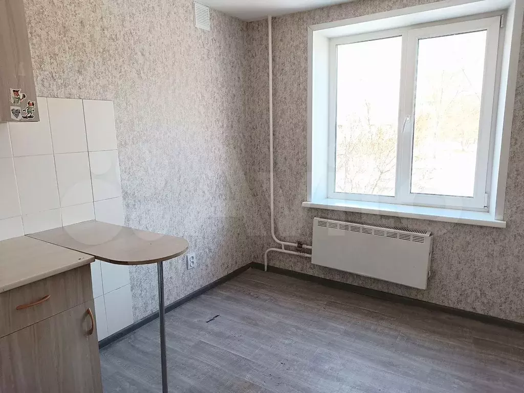 Комната 13 м в 4-к., 1/5 эт. - Фото 0