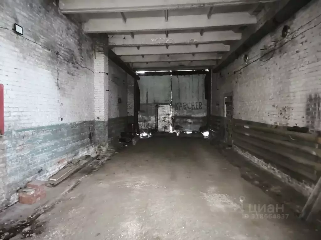 Помещение свободного назначения в Омская область, Омск ул. 10 лет ... - Фото 0