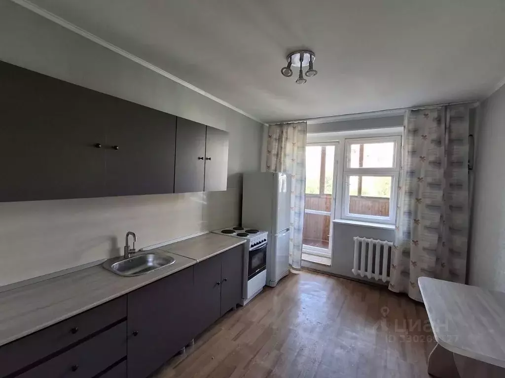2-к кв. Башкортостан, Уфа ул. Адмирала Макарова, 22 (60.0 м) - Фото 2