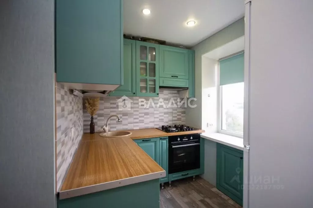 3-к кв. Саратовская область, Балаково ул. Ленина, 110 (61.5 м) - Фото 1