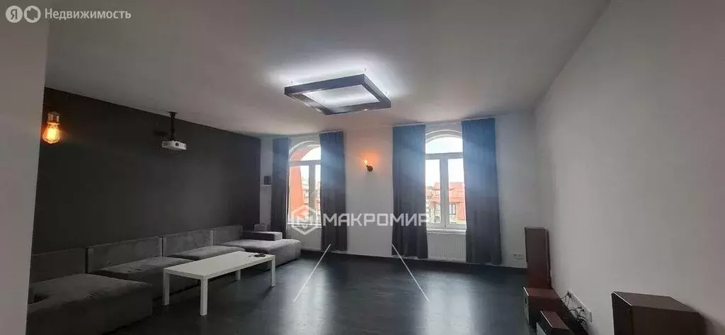 3-комнатная квартира: село Ромашково, Никольская улица, 8к1 (83.6 м) - Фото 1
