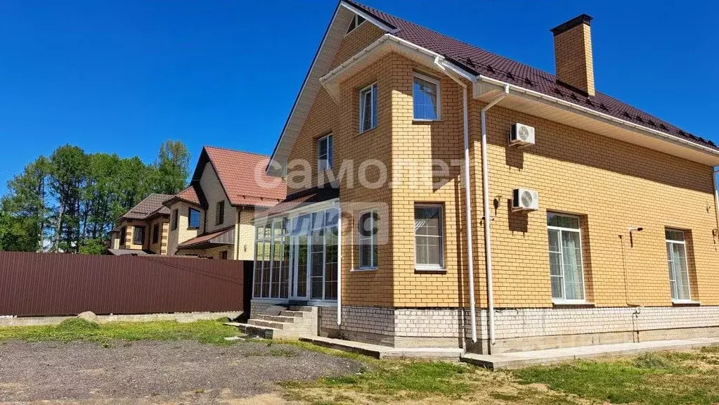 Дом в Смоленская область, Смоленск ул. 2-я Апрельская (211 м) - Фото 1