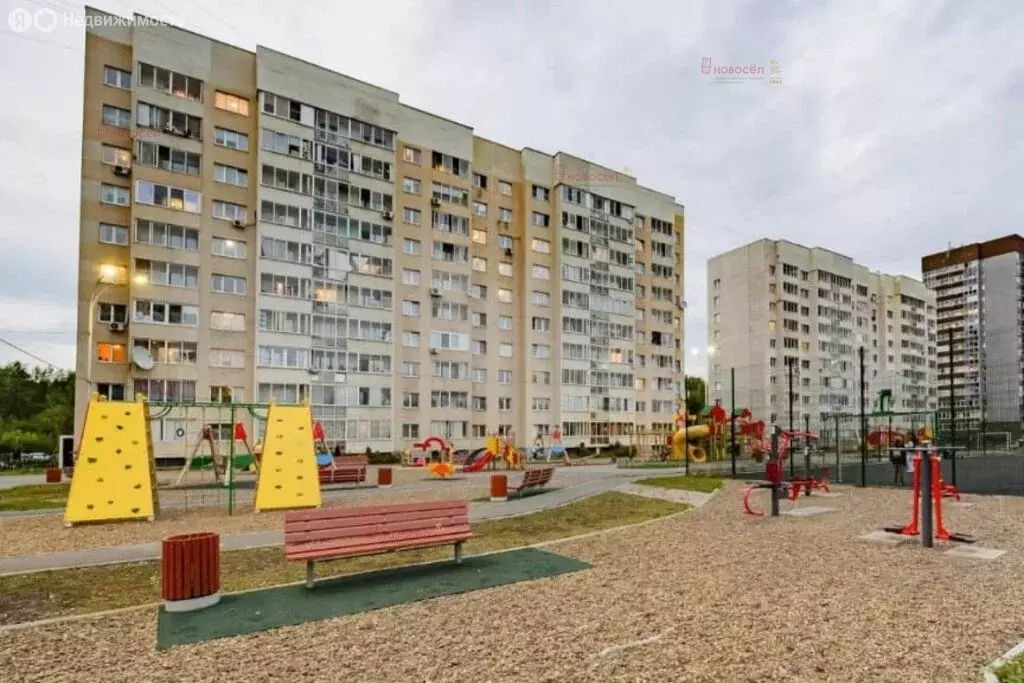 1-комнатная квартира: Екатеринбург, улица Крупносортщиков, 6 (40 м) - Фото 1