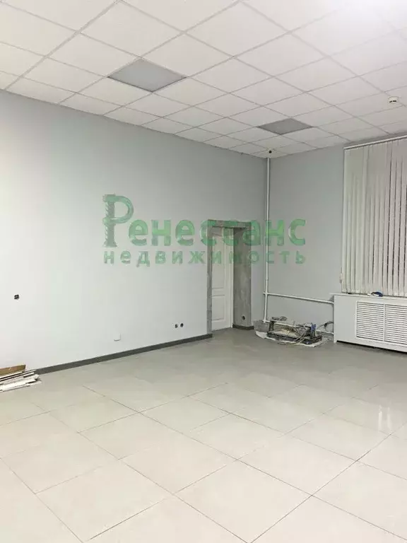 Торговая площадь в Брянская область, Брянск ул. Челюскинцев, 17 (75 м) - Фото 1