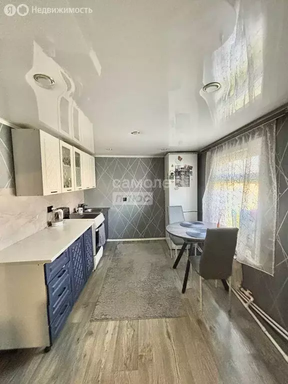 2-комнатная квартира: Заводоуковск, Южная улица, 33 (42 м) - Фото 0