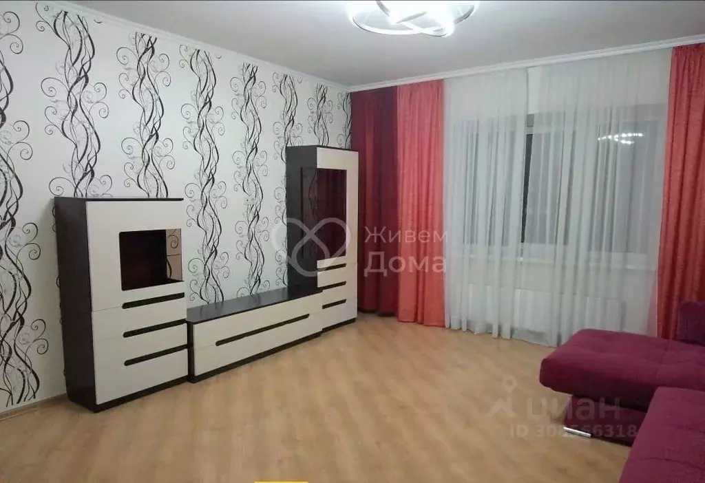 3-к кв. Волгоградская область, Волгоград ул. Тельмана, 19 (98.0 м) - Фото 0