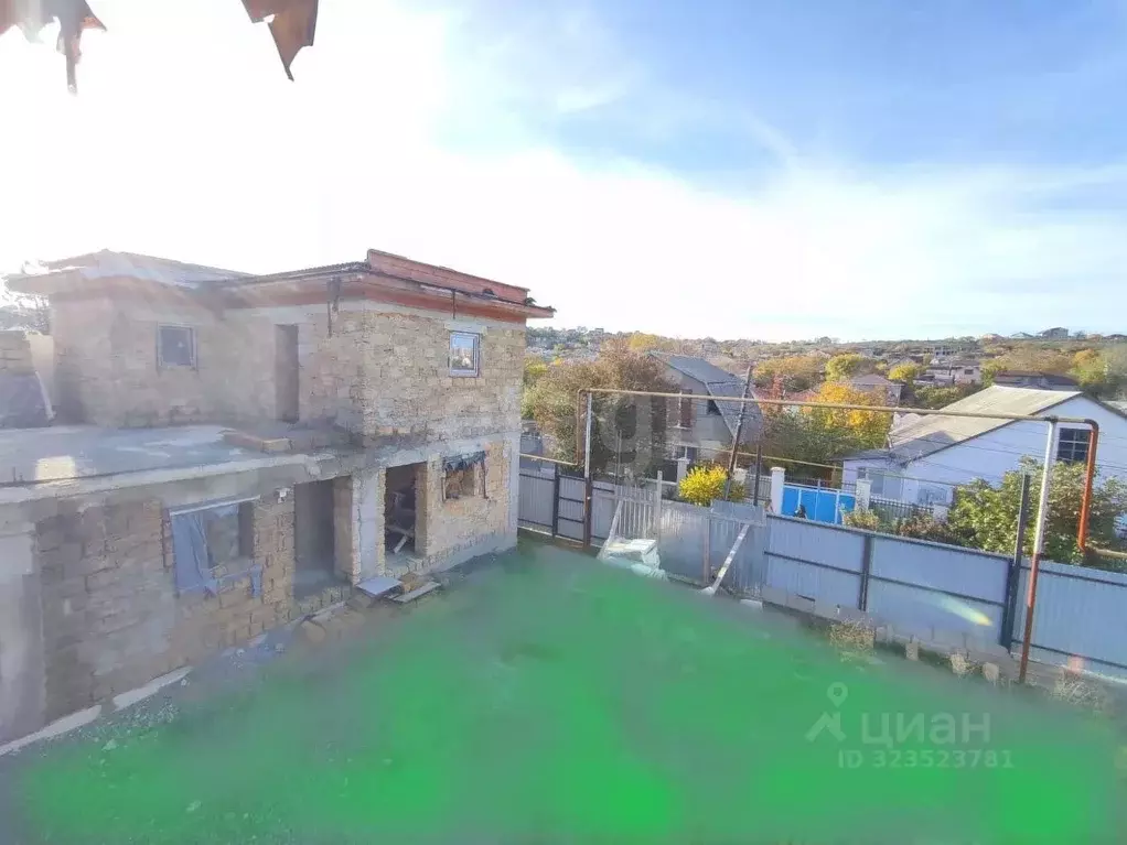 Дом в Крым, Симферополь пер. Широкий (150 м) - Фото 1