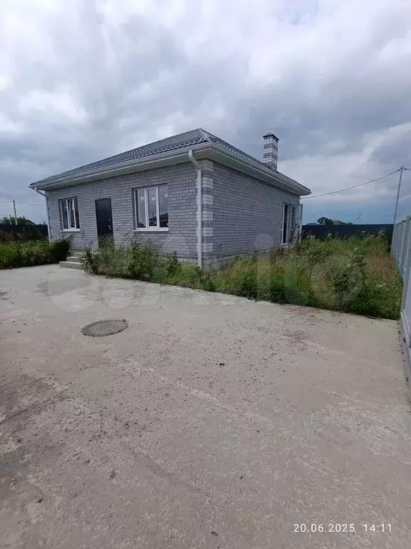 Дом 100 м на участке 4 сот. - Фото 0