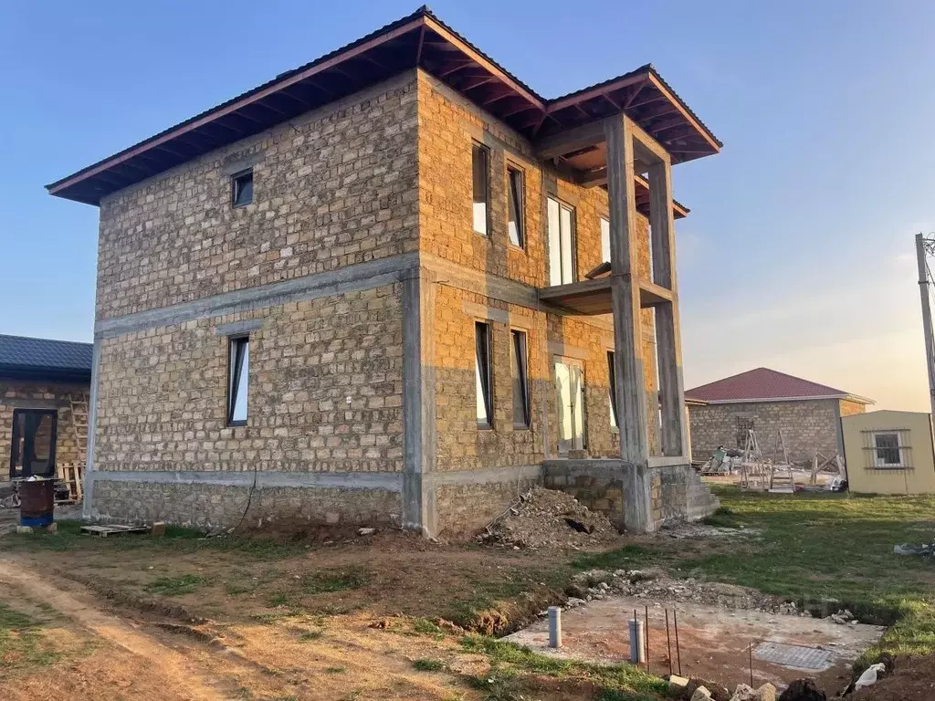 Дом в Крым, Евпатория Яшлык жилмассив,  (200 м) - Фото 1